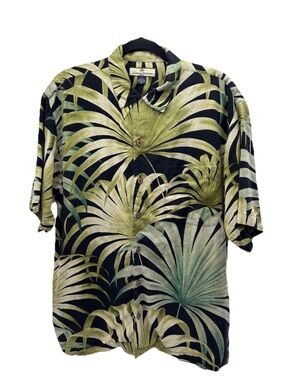 Tommy Bahama Black and Green Palm-Print Short Sleeve Button-Up Shirt
